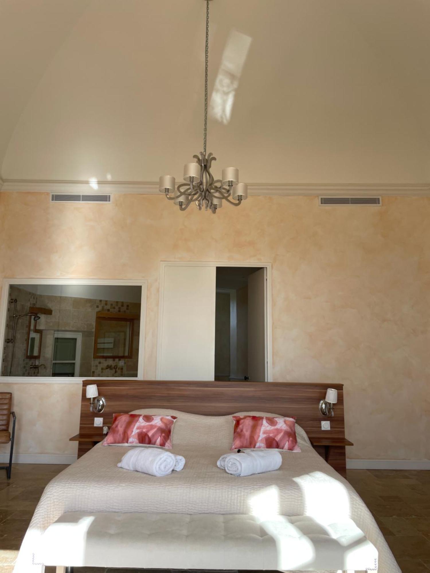 Le Chateau Des Costes Le Castellet  Εξωτερικό φωτογραφία