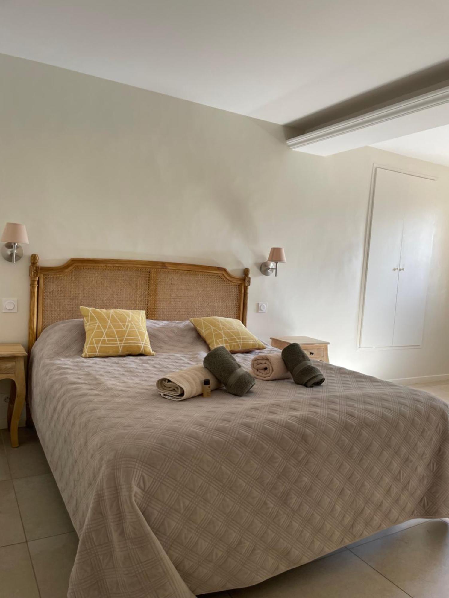 Le Chateau Des Costes Le Castellet  Εξωτερικό φωτογραφία